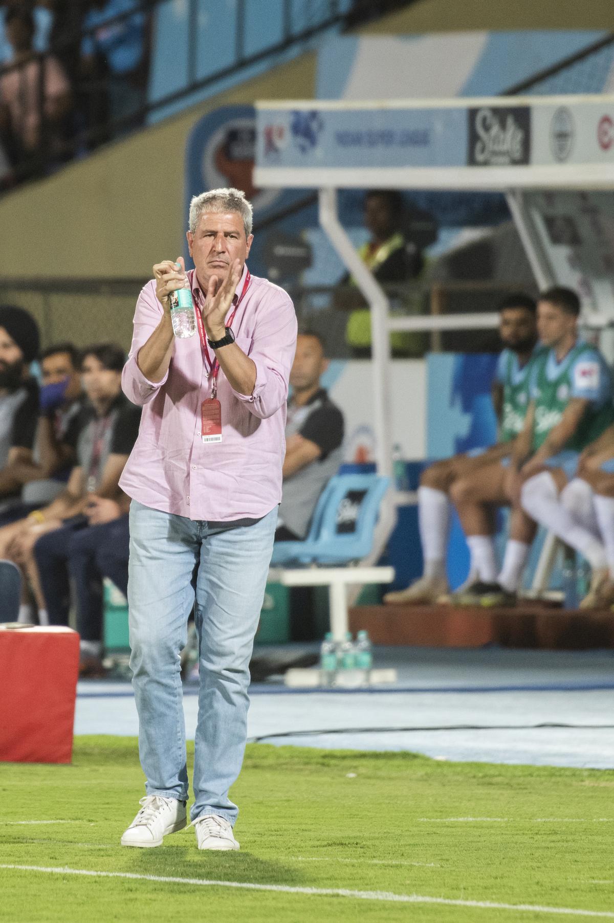 Given that this is his first international tournament in India, it is unlikely that Manolo will shift from his preferred 4-2-3-1 formation. 