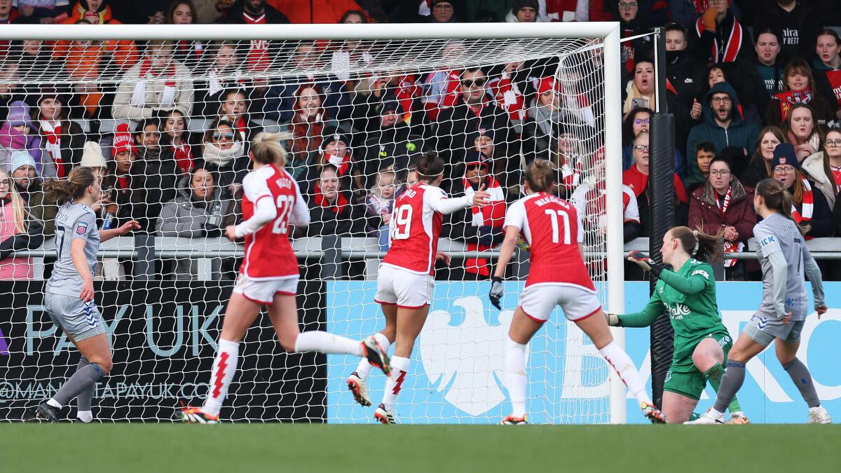 Arsenal vs Manchester United to break Women’s Super League attendance record