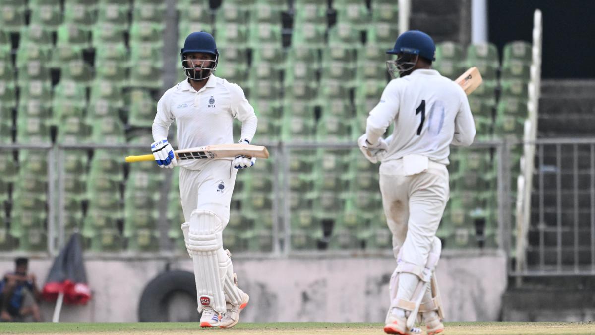 Ranji Trophy 2024-25: Patidar-Shubham partnership keeps MP in control against Kerala on Day 2