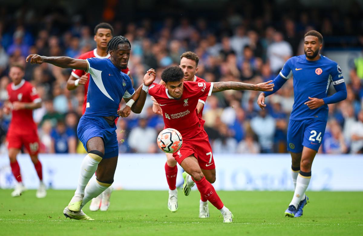Chelsea, Liverpool play out 1-1 draw to begin Premier League season