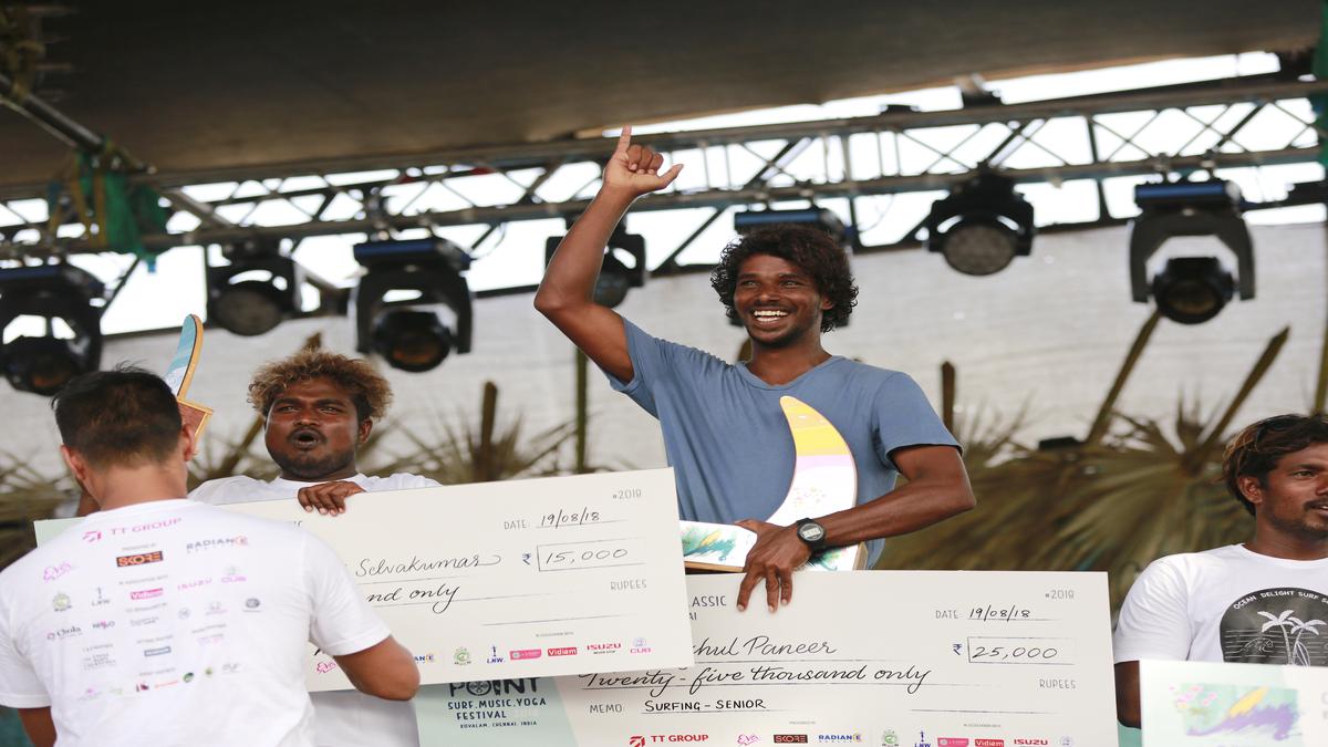 Raghul Paneer, Sinchana win titles at surfing fest