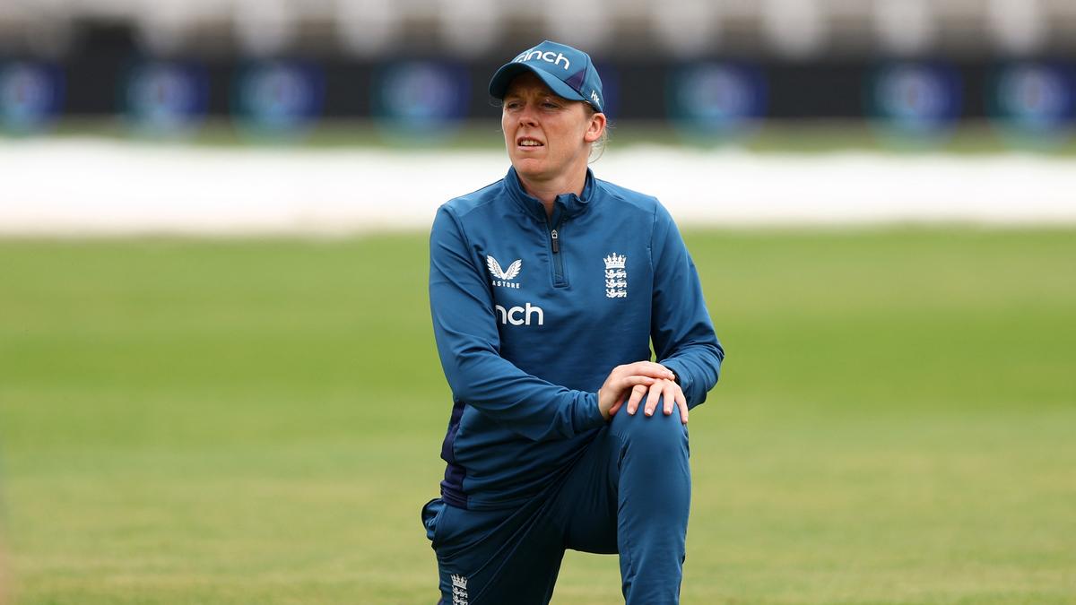 England captain Heather Knight issued suspended fine over 2012 blackface photo