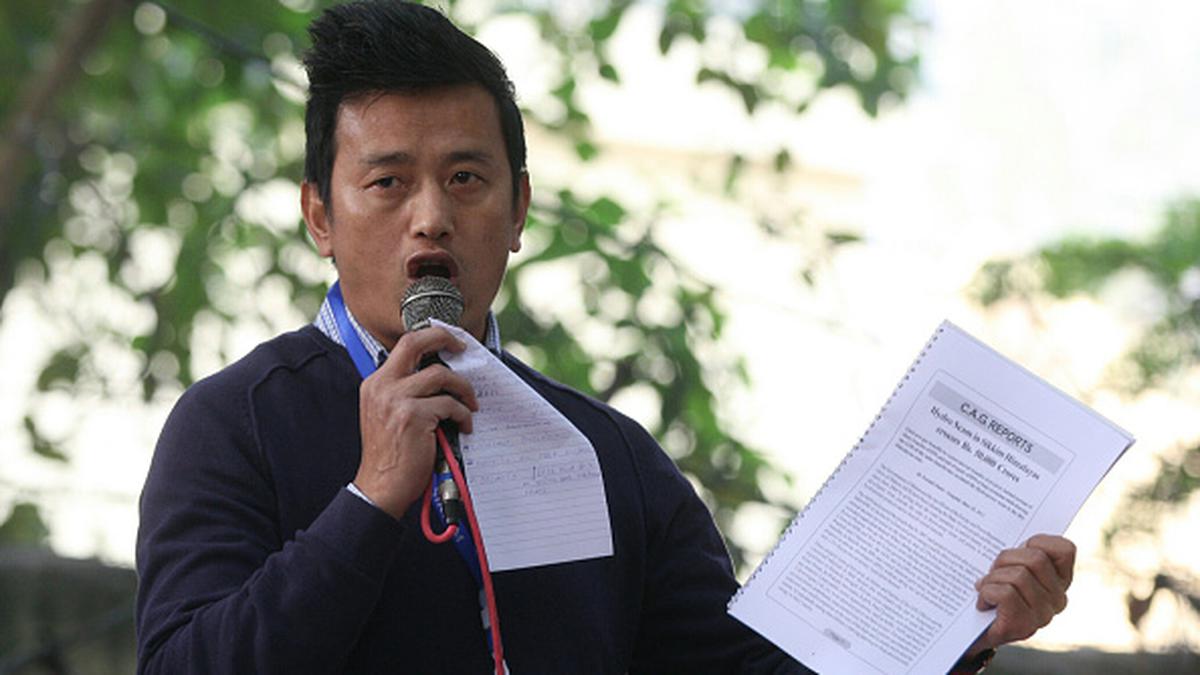 Bhaichung Bhutia bats for promotion-relegation football league system in India