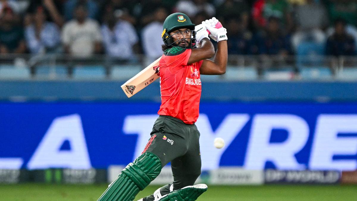 Qisqa yubka kiygan qizlar porno onlayn