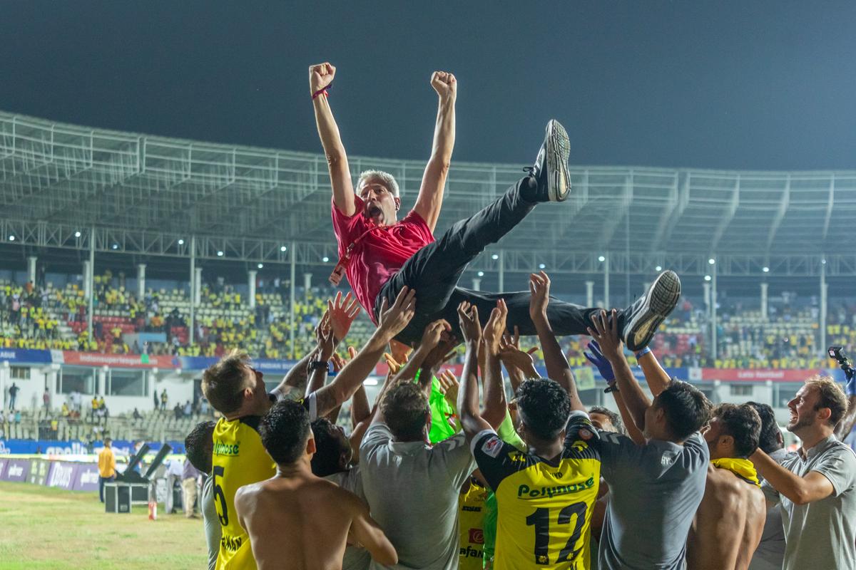 Manolo Marquez celebrates winning the ISL Final with Hyderabad FC in 2022.