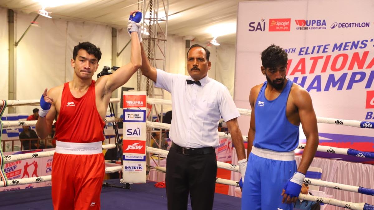 Shiva Thapa, Sachin Siwach Shine on Day 2 of the 8th Elite Men’s National Boxing Championship