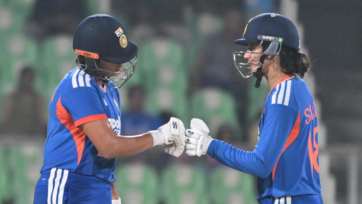 IND-W vs SL-W 4th T20I: Shafali, Smriti power India to another win