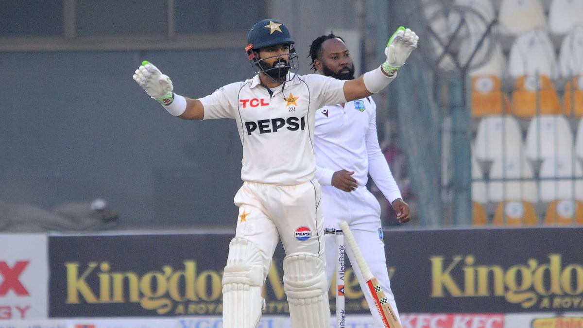 PAK vs WI, 1st Test, Day 2 LIVE Score: Pakistan all out for 230, match updates