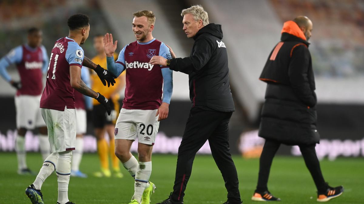 West Ham tames Wolves to break back into top four