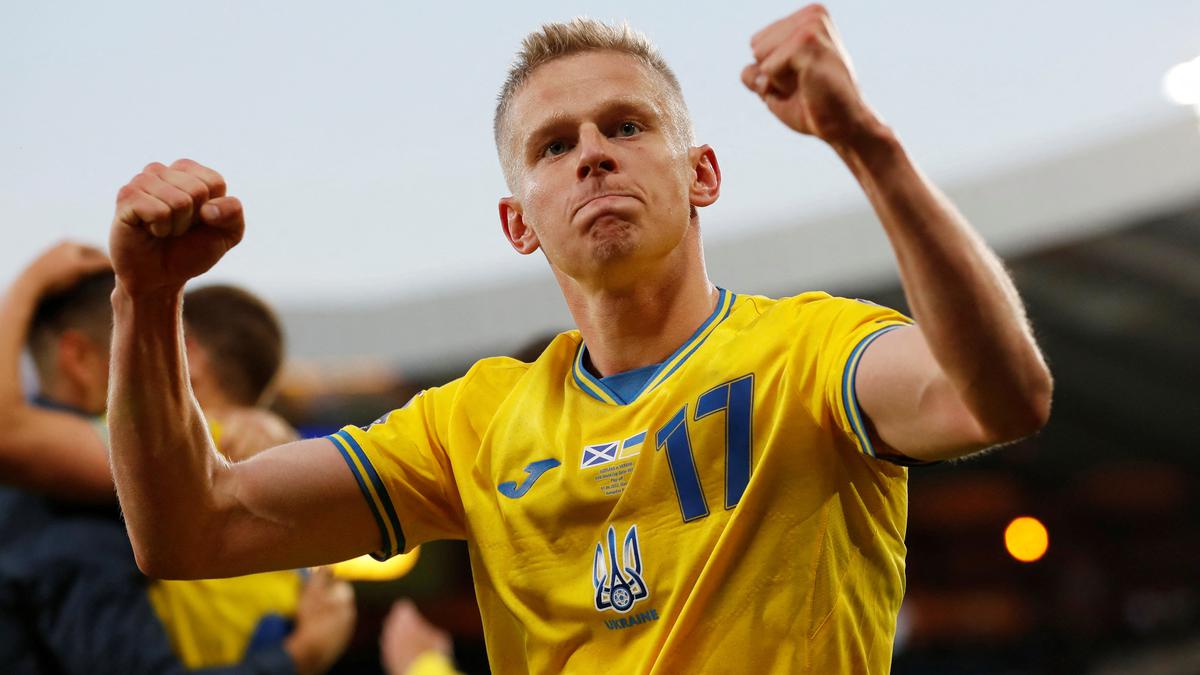 Football resumption shows Ukraine has not given up: Zinchenko