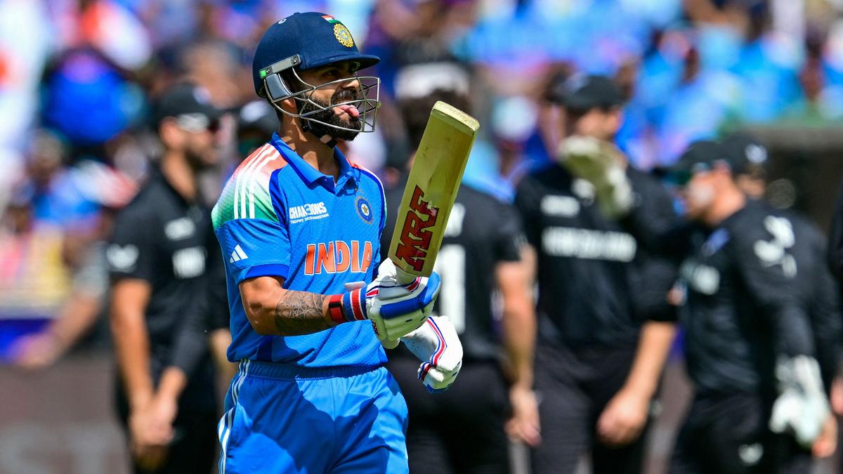 WATCH: Glenn Phillips takes stunning catch to dismiss Virat Kohli during IND vs NZ Champions Trophy 2025 match