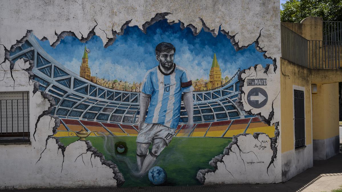 Lionel Messi: A journey from a medical bed in Rosario to top of the world ,  lionel messi life, messi rosario life, argentina vs france, world cup,  qatar, barcelona