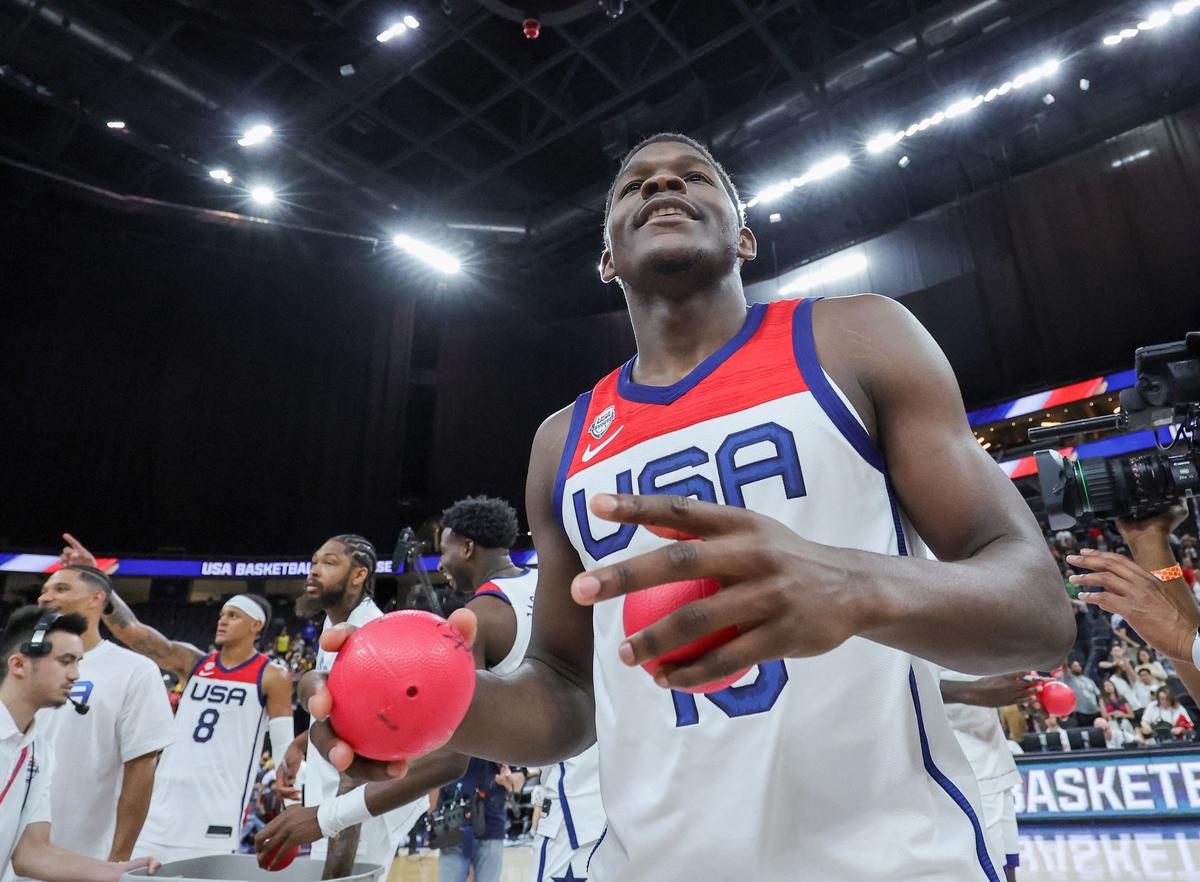 USA Basketball rolls past Puerto Rico in World Cup tune-up opener, 117-74 -  ABC News