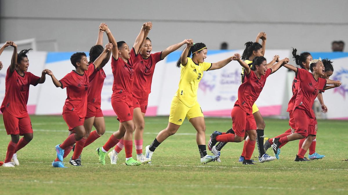 Manipur beats Odisha 2-0 to win National Games women’s football title