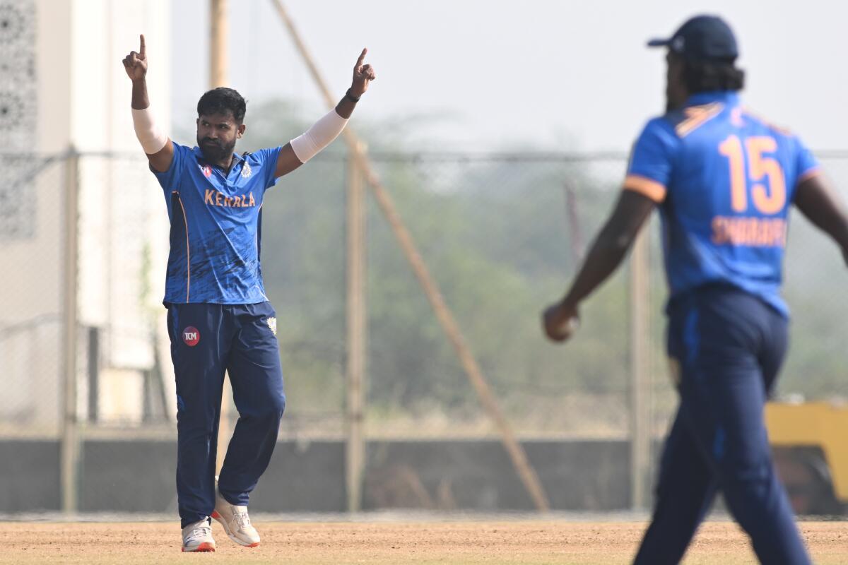 KM Asif picked 15 wickets in six matches for Kerala in SMAT 2025-26. 