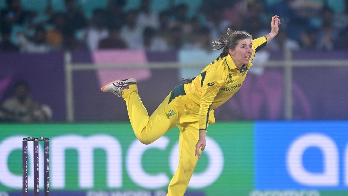 Georgia Wareham goes to Gujarat Giants for Rs. 1 crore in WPL Auction 2026