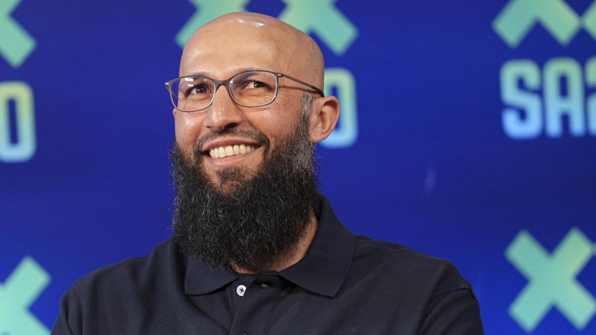 Putting runs on the board for bowlers to defend will define India-South Africa series, says Amla