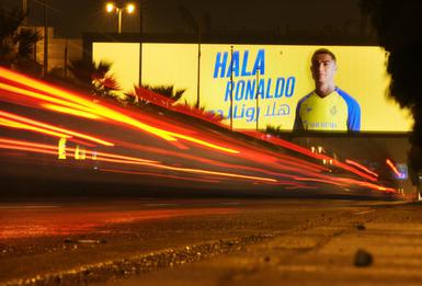 Ronaldo's Al-Nassr shirt a big hit on the streets of Baghdad