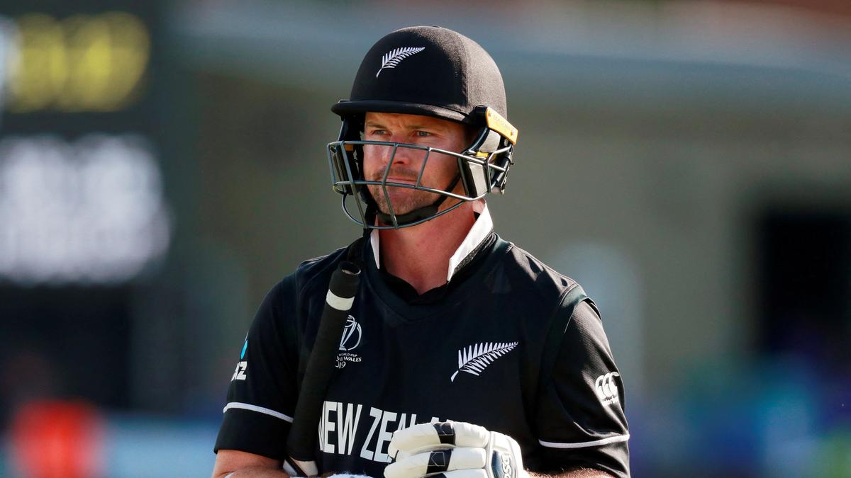 New Zealand’s Munro retires from international cricket