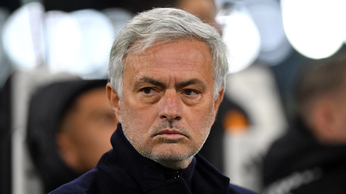 Jose Mourinho says priority remains Roma, not Brazil