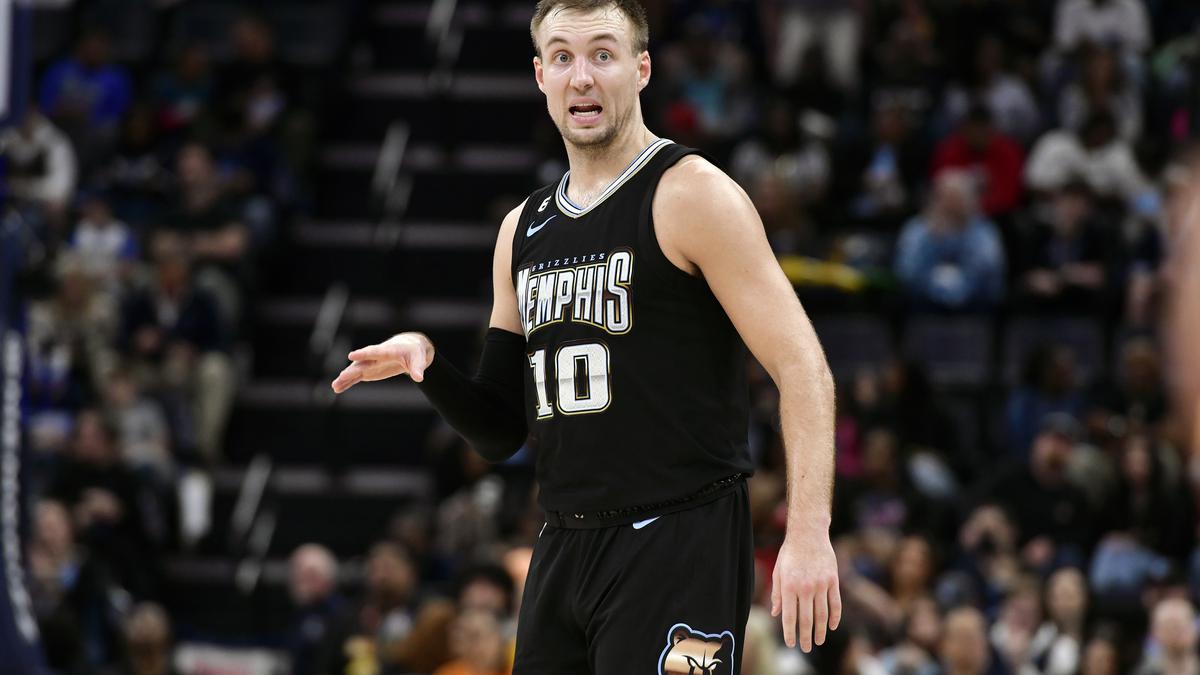 NBA results: Luke Kennard sinks 10 3s as Grizzlies roll over Rockets