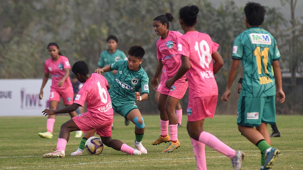 IWL 2025-2026 teve um início tranquilo, enquanto a incerteza persiste no calendário do futebol indiano