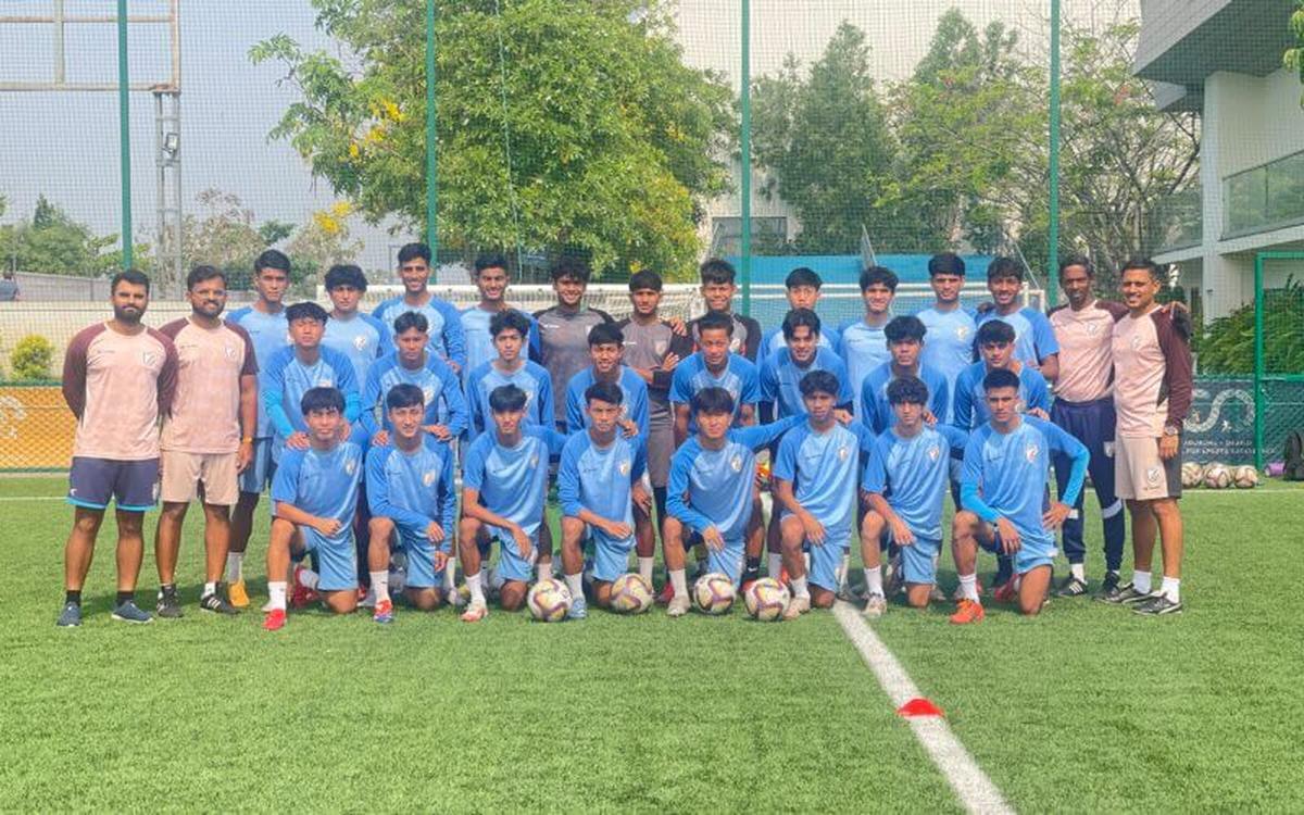 Blue Colts v súčasnosti kempujú v Padukone-Dravid Center for Sports Excellence v Bengaluru.