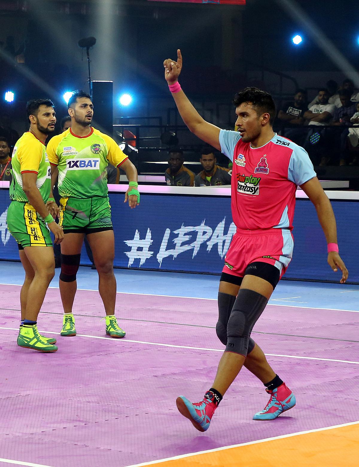 Haryana Steelers win 35-28 against Jaipur Pink Panthers in Pro Kabaddi  League Season 8