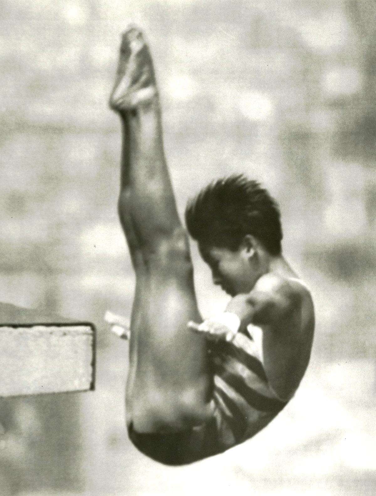 China’s Fu Mingxia performing her diving routine in the 10-metre women’s platform competition in Barcelona on July 27, 1992. 