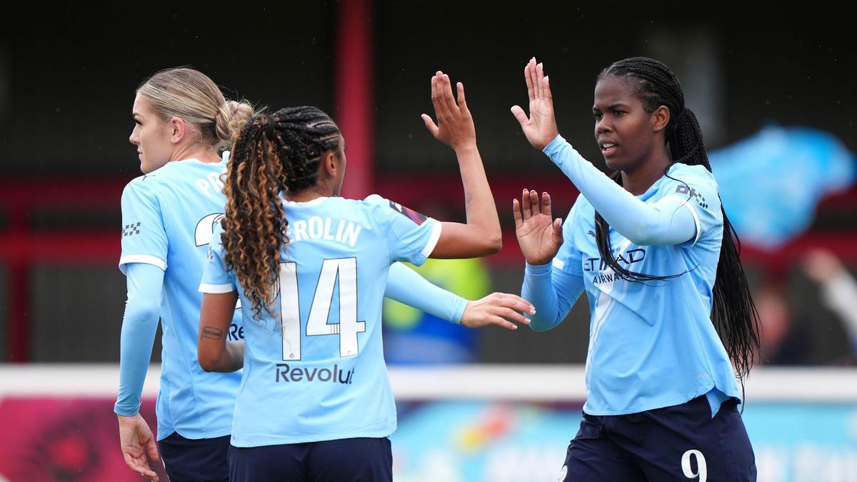 Khadija Shaw, lauréate du Soulier d’Or, a fait demi-tour pour prolonger son séjour à Manchester City