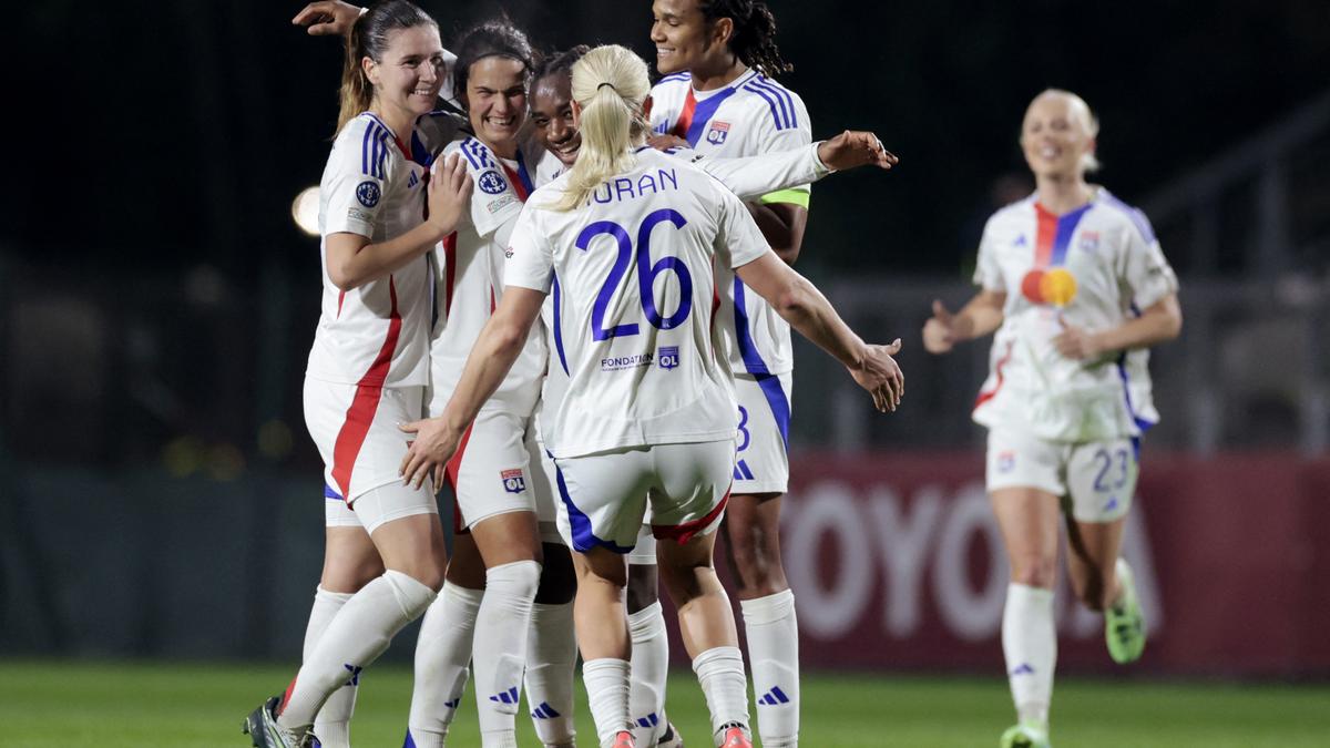 Women’s Champions League 2024-25: Lyon extends winning streak with Dumornay double against Roma