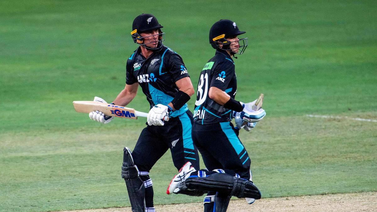 New Zealand beats UAE to clinch T20I series 2-1