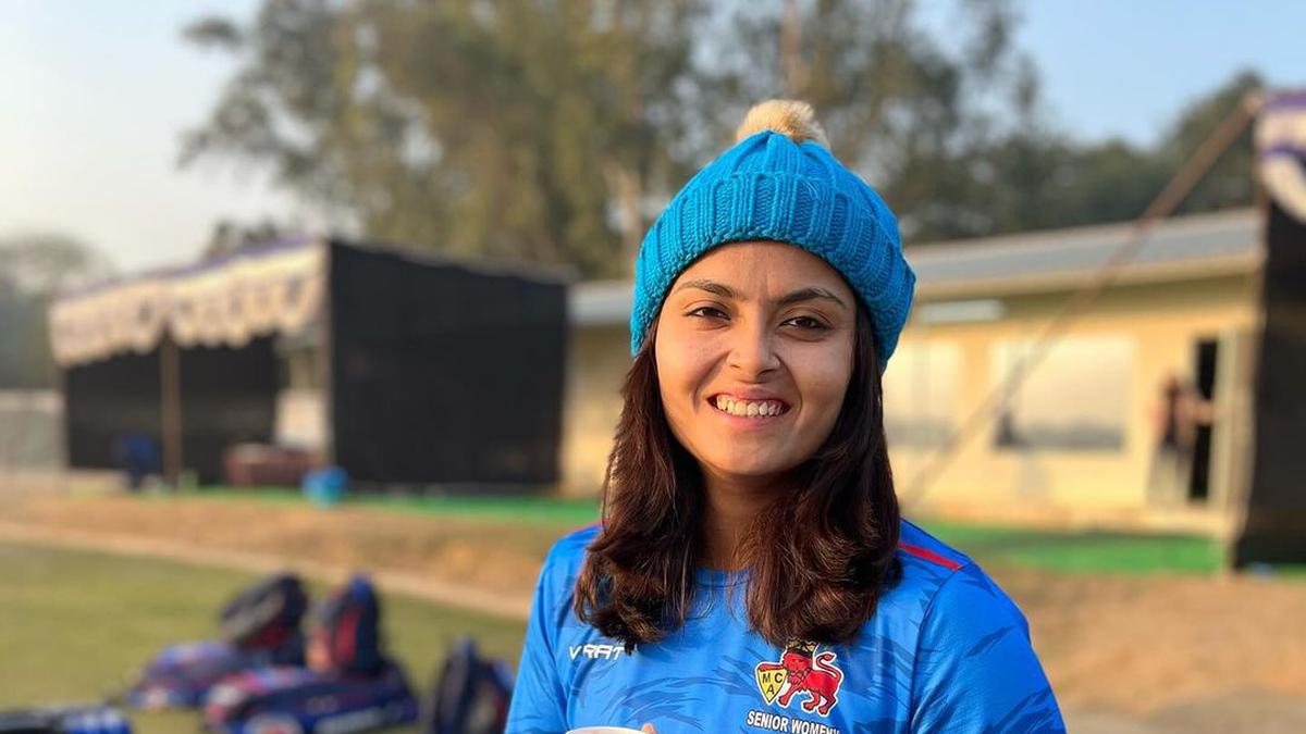 WPL 2024: Gujarat Giants’ Sayali Satghare becomes first-ever concussion substitute in tournament history, replaces D. Hemalatha in match vs DC