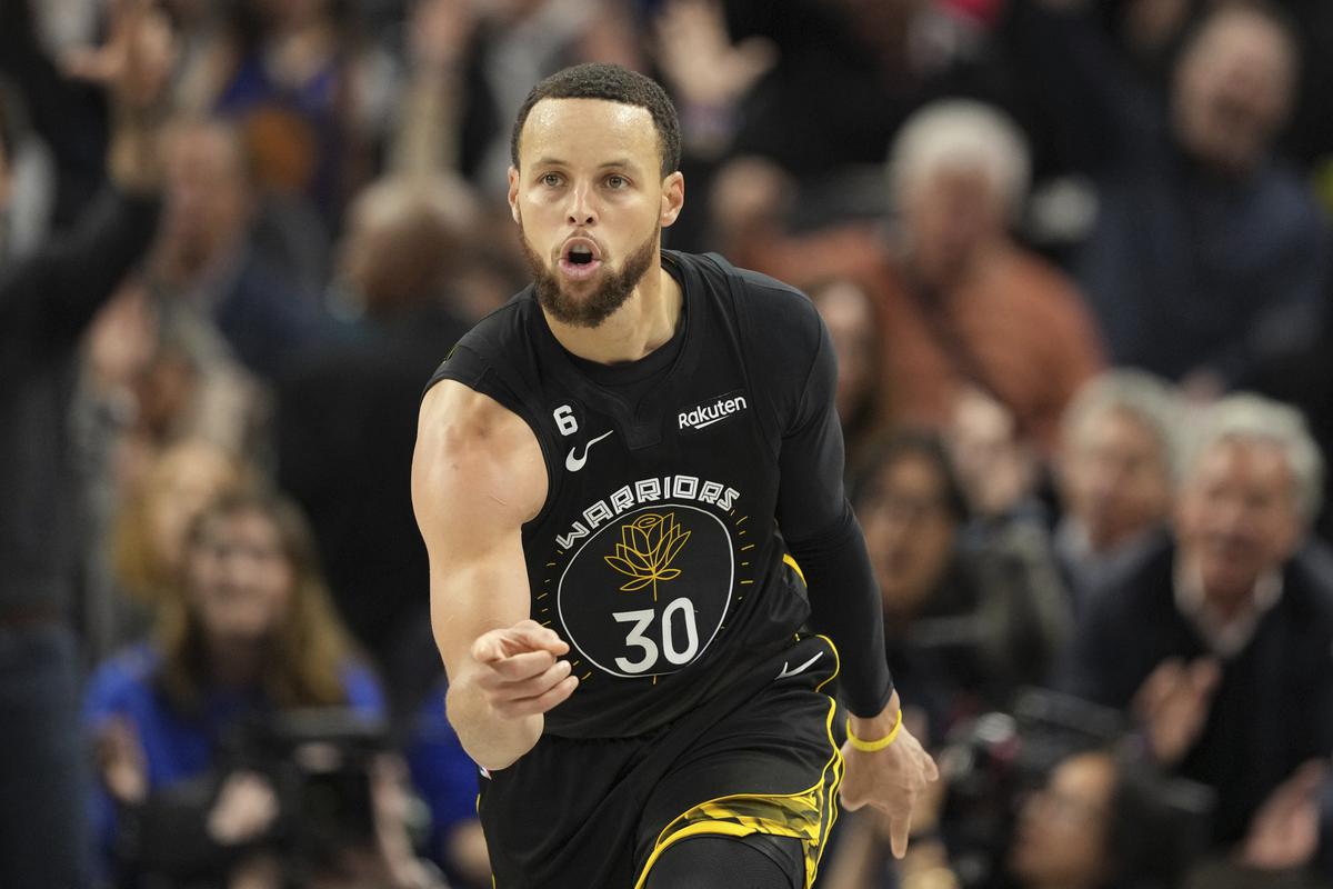 Warriors vs. Lakers score, results: Stephen Curry shines in Golden