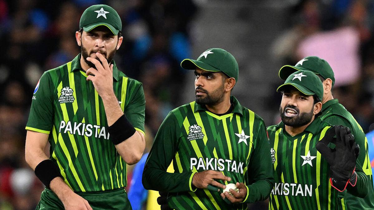 Pakistan cricket holds crisis talks after Shaheen Afridi denies statement backing captain Babar Azam