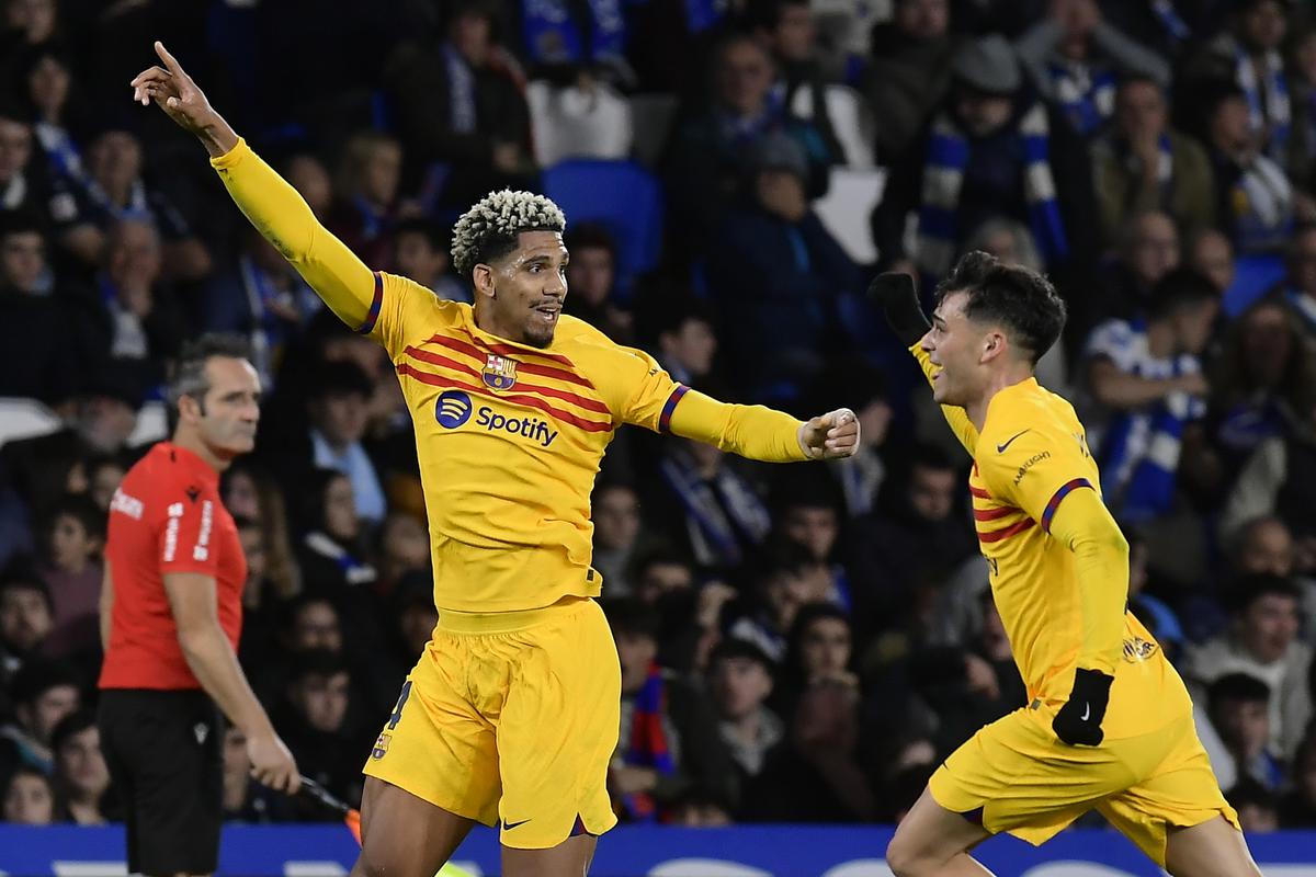 Real Sociedad vs Barcelona, La Liga: Final Score 0-1, Ronald Araujo wins it  late as Barça steal three points on the road - Barca Blaugranes