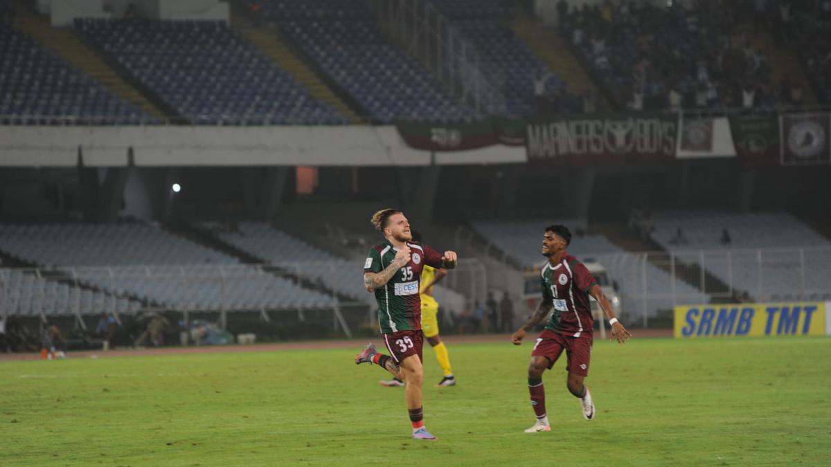 AFC Cup 2023-24: Cummings brace edges Mohun Bagan Super Giant to 2-1 win against Maziya