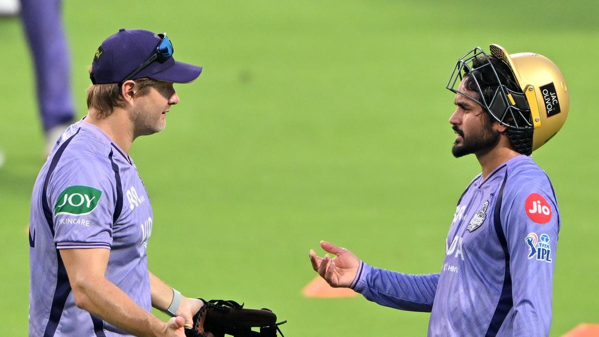 KKR vs DC LIVE score, IPL 2026: Kolkata Knight Riders hosts Delhi Capitals with slim hopes of Playoffs spot; qualification scenarios, team news