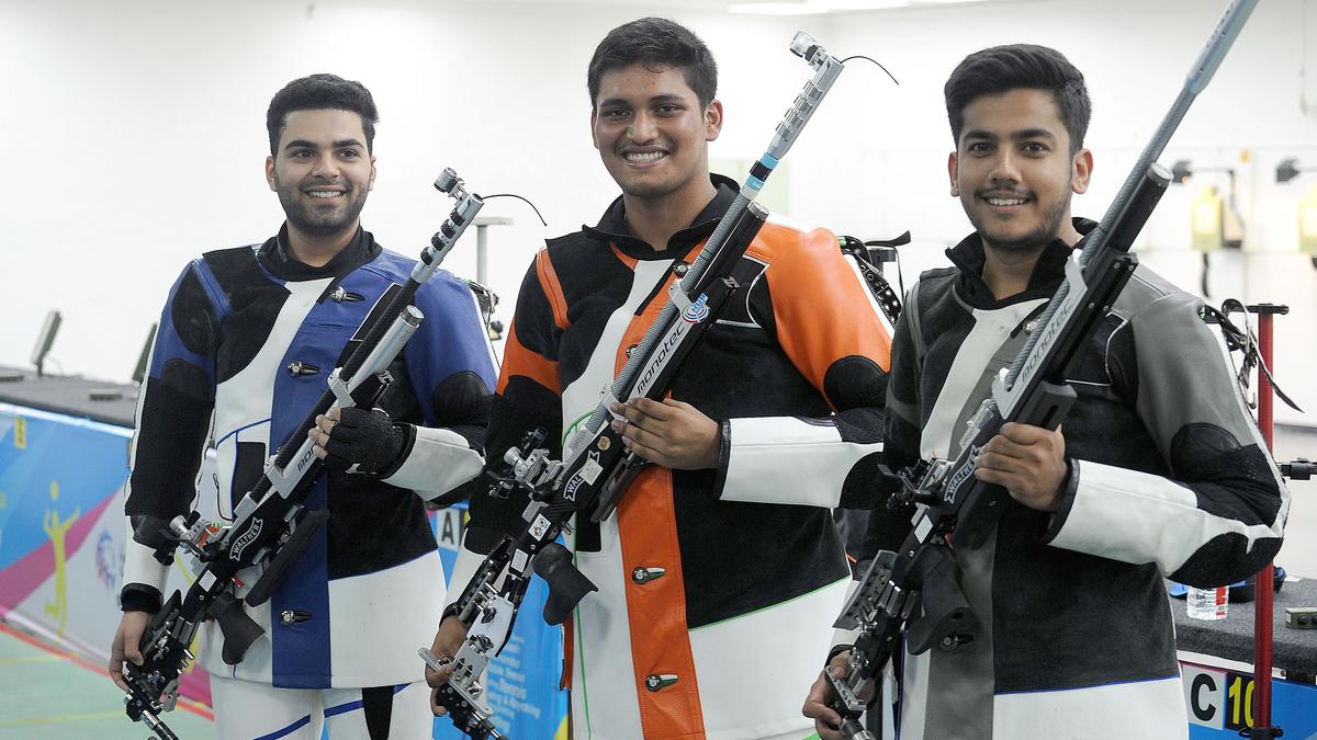 National Games: Rudrankksh Patil, Elavenil Valarivan win gold in 10m air rifle; in-form Anish Bhanwala steals the show in 25m air pistol