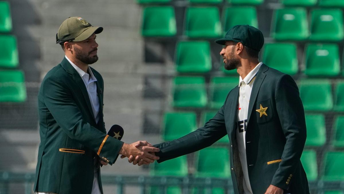 PAK vs SA Live Score, 1st Test: Pakistan 216/5; Rizwan, Agha at the crease