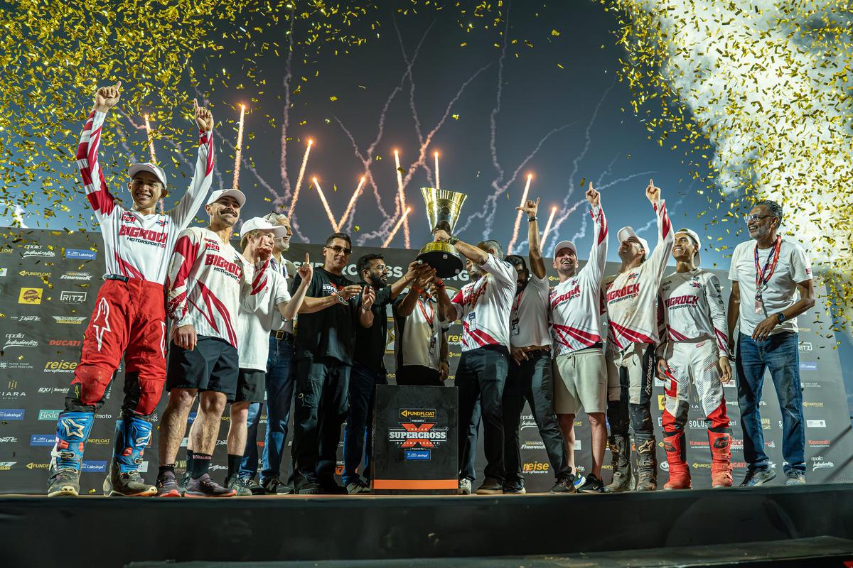 Team BigRock Motorsports at the trophy presentation.