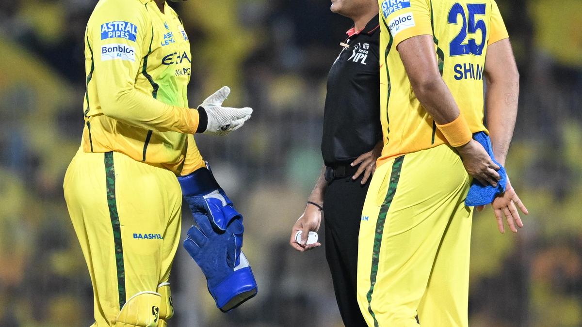 GT vs CSK IPL 2026: Samson suffers injury against Gujarat Titans