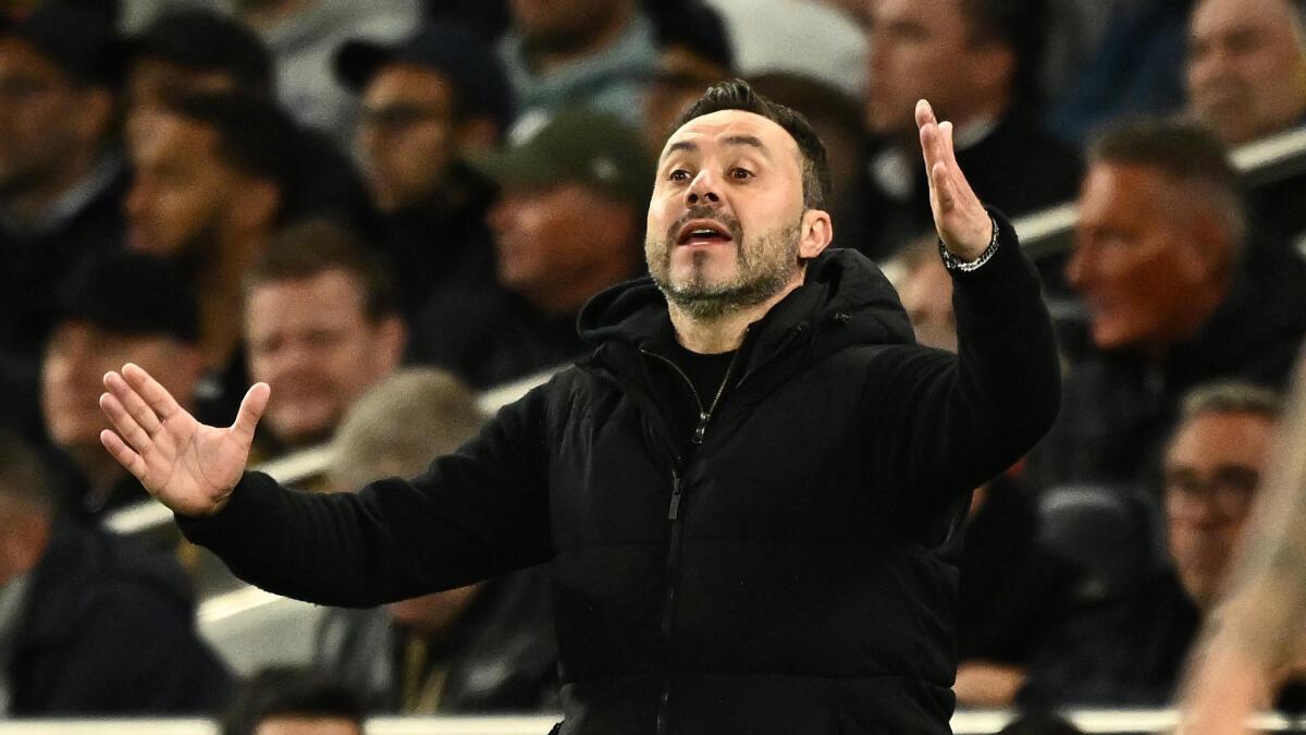 “Nous devons être confiants et positifs”, déclare De Zerbi alors que Tottenham vise une victoire historique à Chelsea pour s’assurer une place en Premier League.