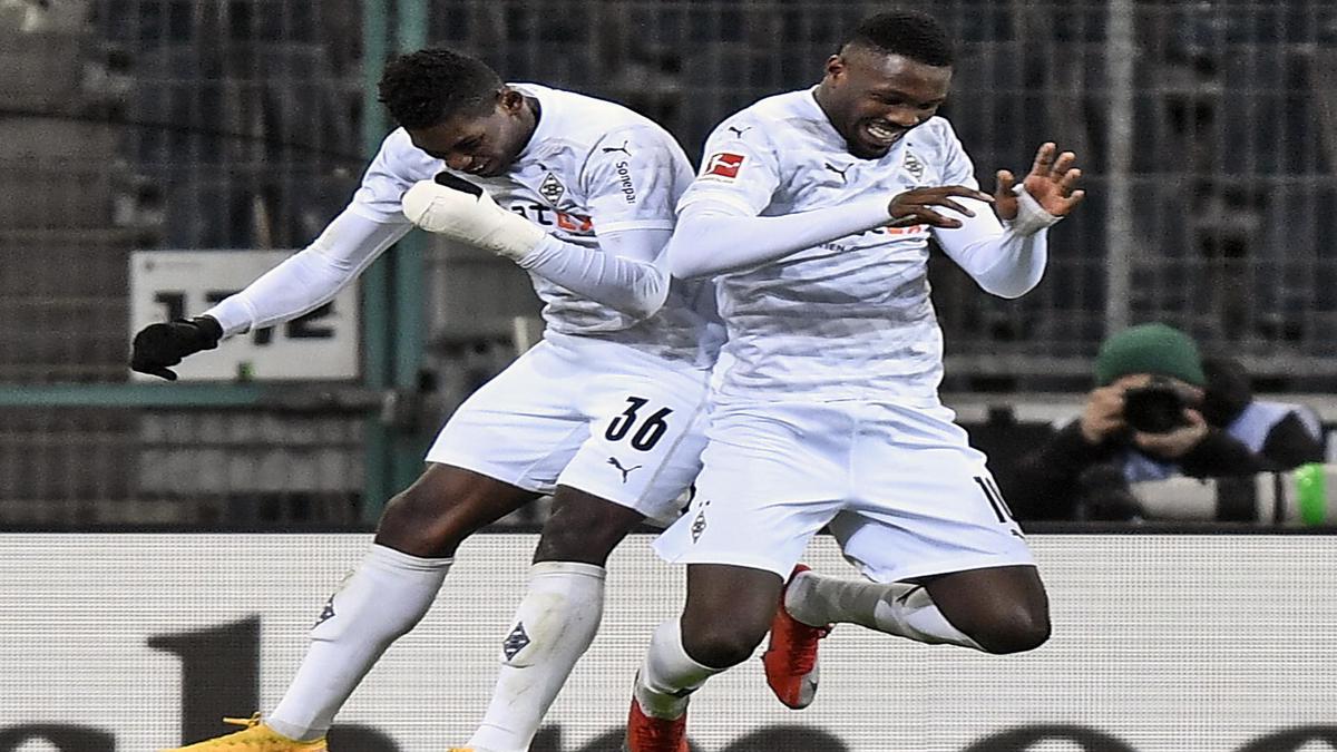 Bundesliga: Gladbach defeats Dortmund 4-2 - Football News - Sportstar