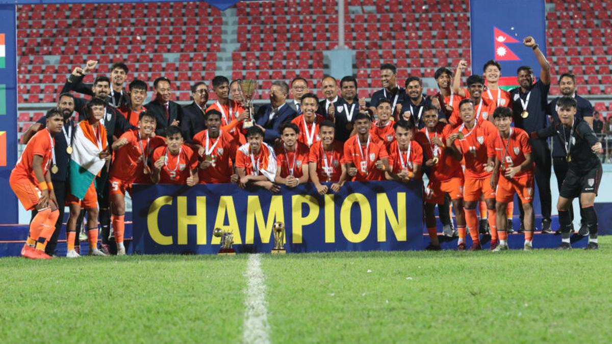 Indian football: India beats Pakistan 3-0 to win SAFF U19 title