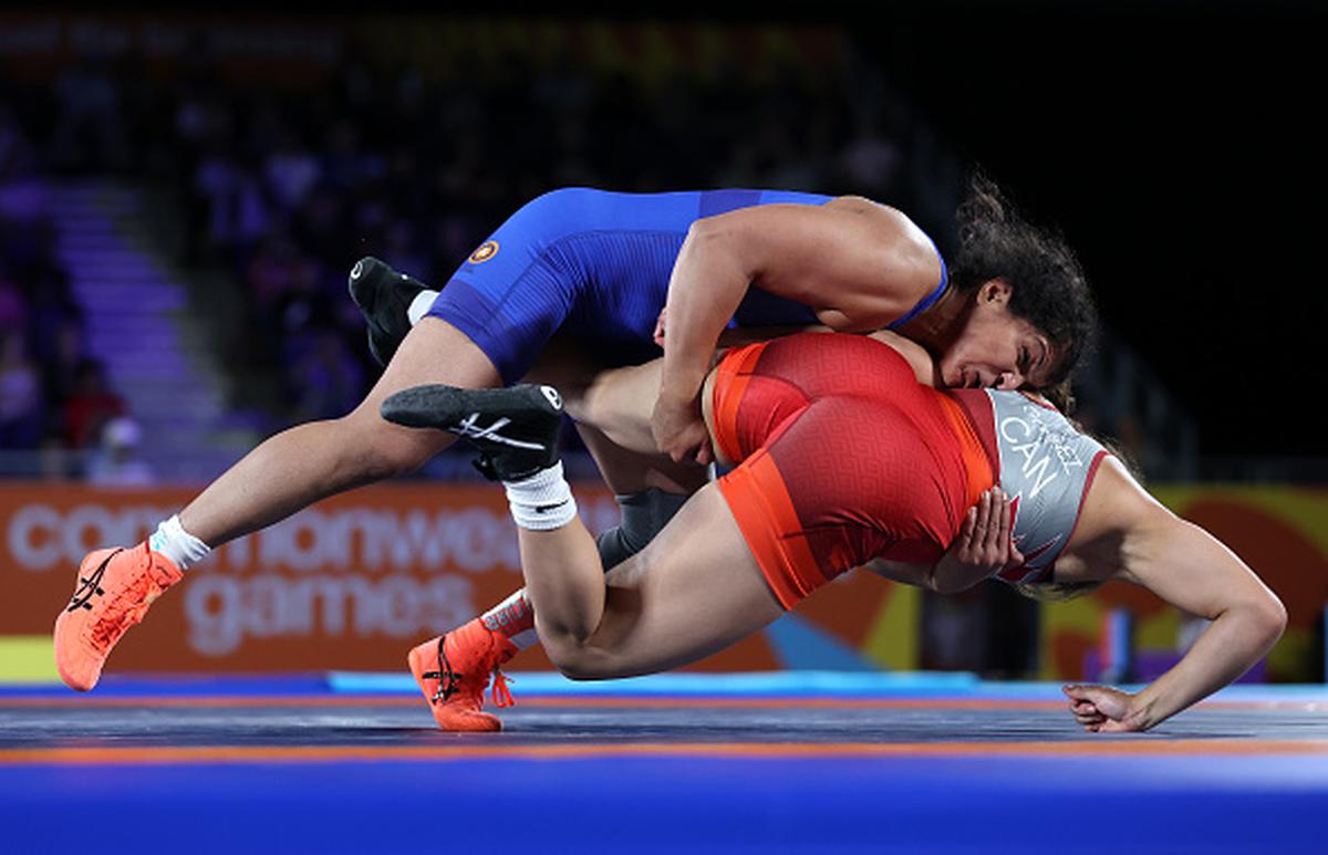 India’s Sakshi Malik (blue) in action against Canada’s Ana Godinez Gonzalez (red) during the Women’s Freestyle 62 kg Gold Medal match at Birmingham 2022 Commonwealth Games on August 05, 2022.