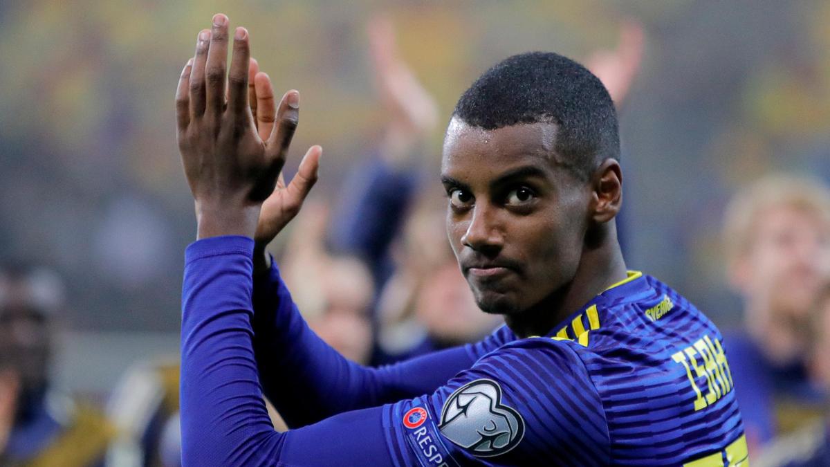 Alexander Isak a repris l’entraînement en équipe avec le soutien de Liverpool et de la Suède.