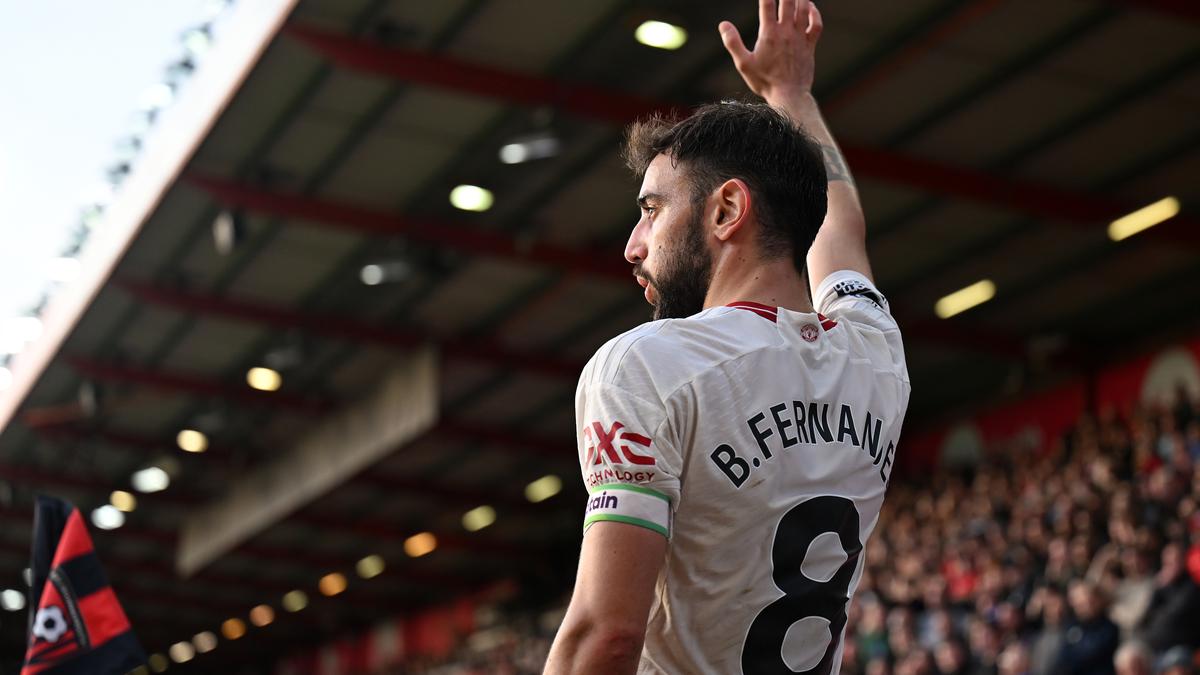 Premier League: Fernandes earns unconvincing Man United draw at Bournemouth