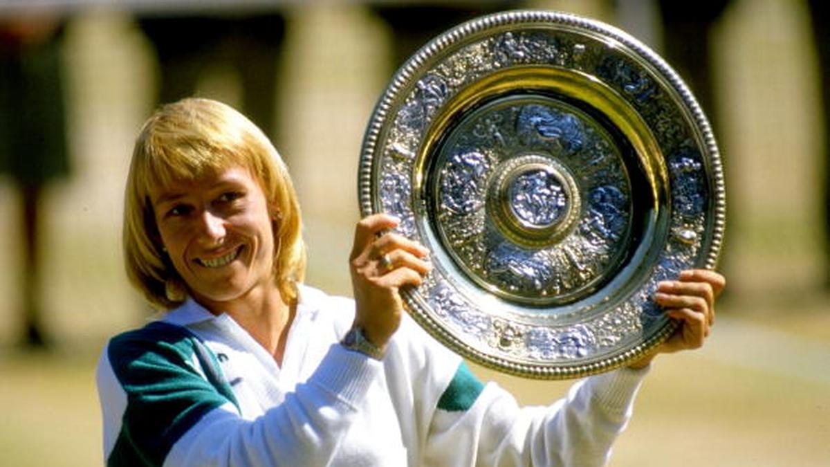 Which player has won most singles titles at Wimbledon?