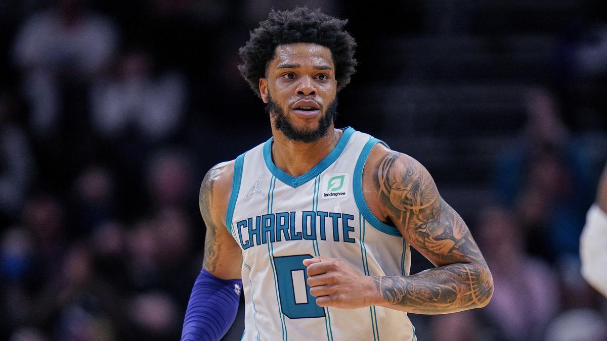 NBA: Hornets’ Miles Bridges turns himself in after arrest warrant issued over protection order